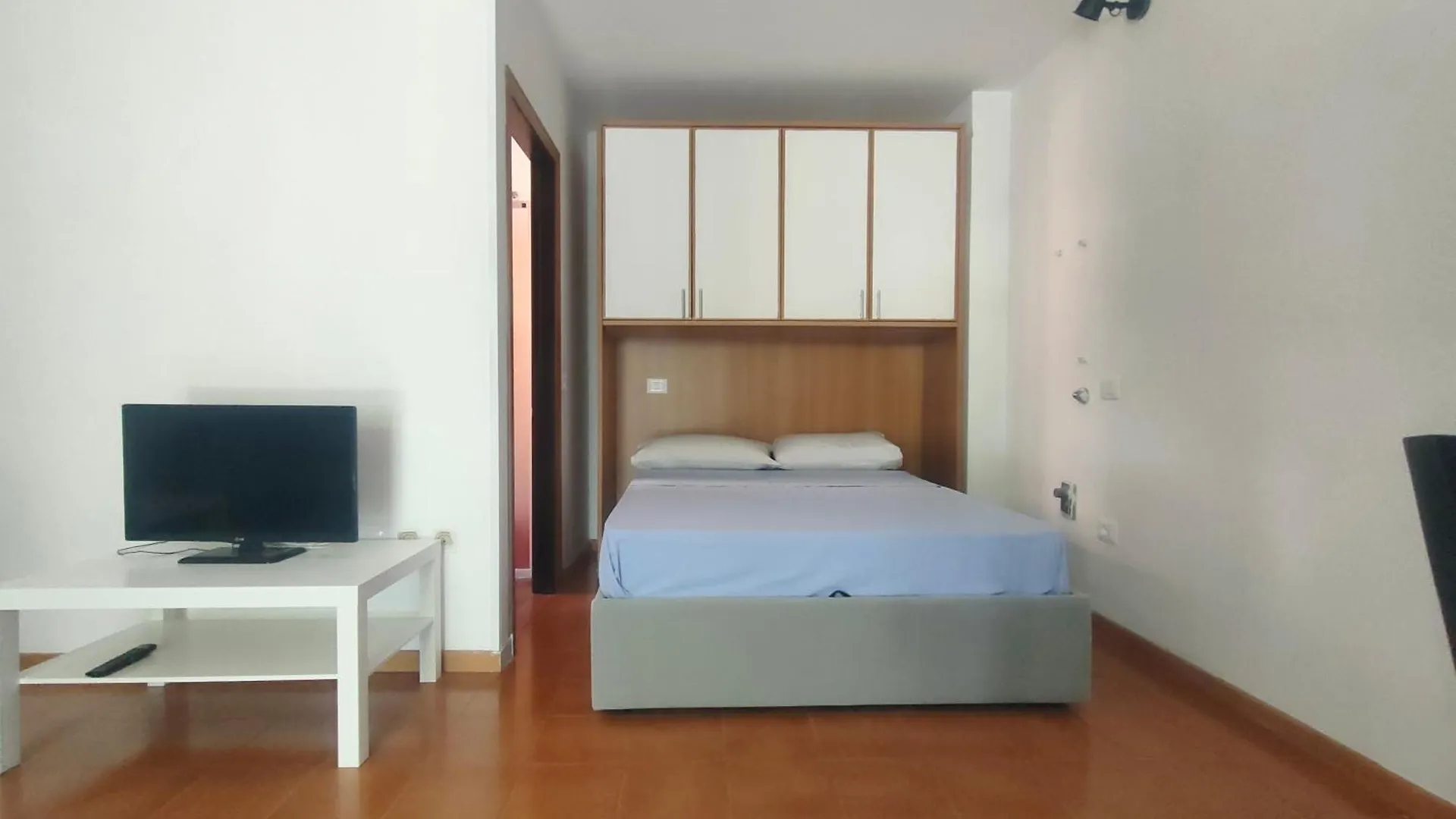 Mono Amendola Apartment Rimini